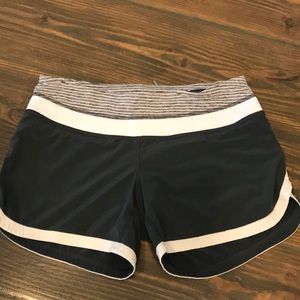 Size 4 grey lululemon shorts